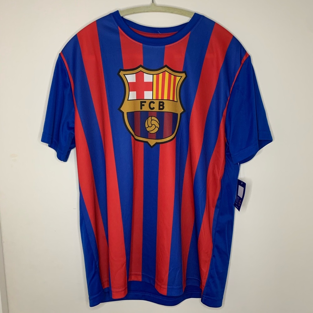 New FC Barcelona T Shirt Large